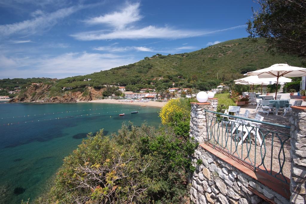 Hotel Dino Capoliveri  Exterior photo